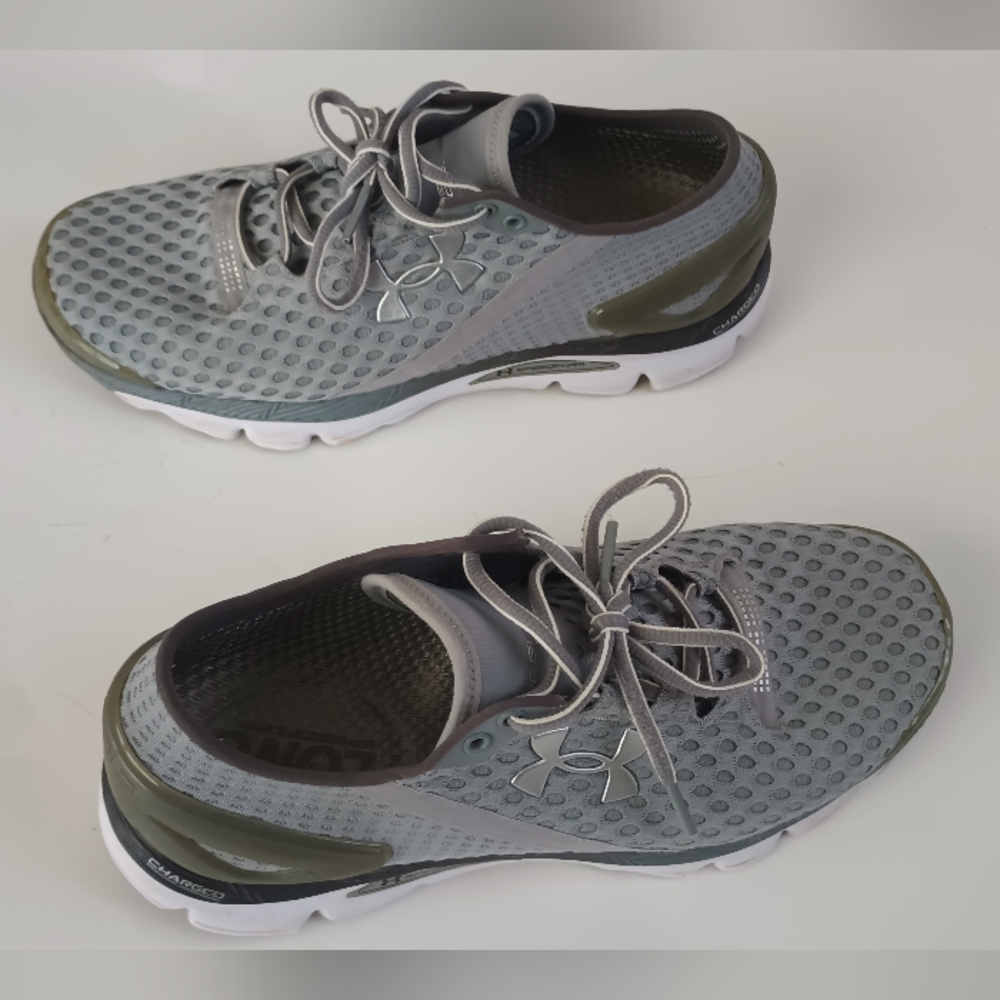 Under Armour Women's UA Speedform Gemini 2 Running Shoes, Size 10